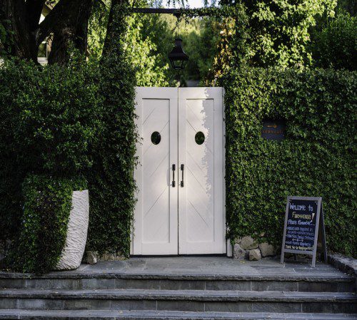 farmhouse front gate